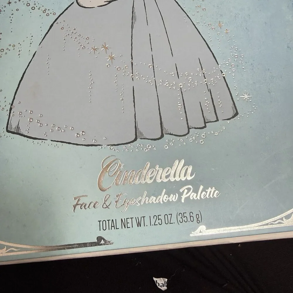 HUGE New Cinderella Disney Princess Face & Eyeshadow Palette 22 Shades w/Mirror